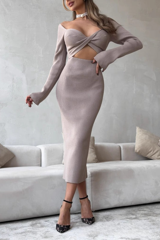 Ruched Knot Slim Fit Maxi Dress