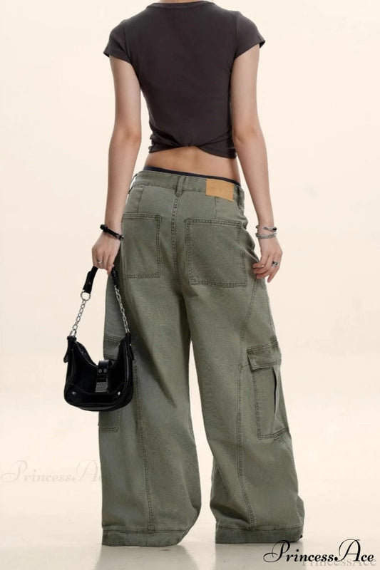 Curved Deconstructed Wide-Leg Cargo Pants