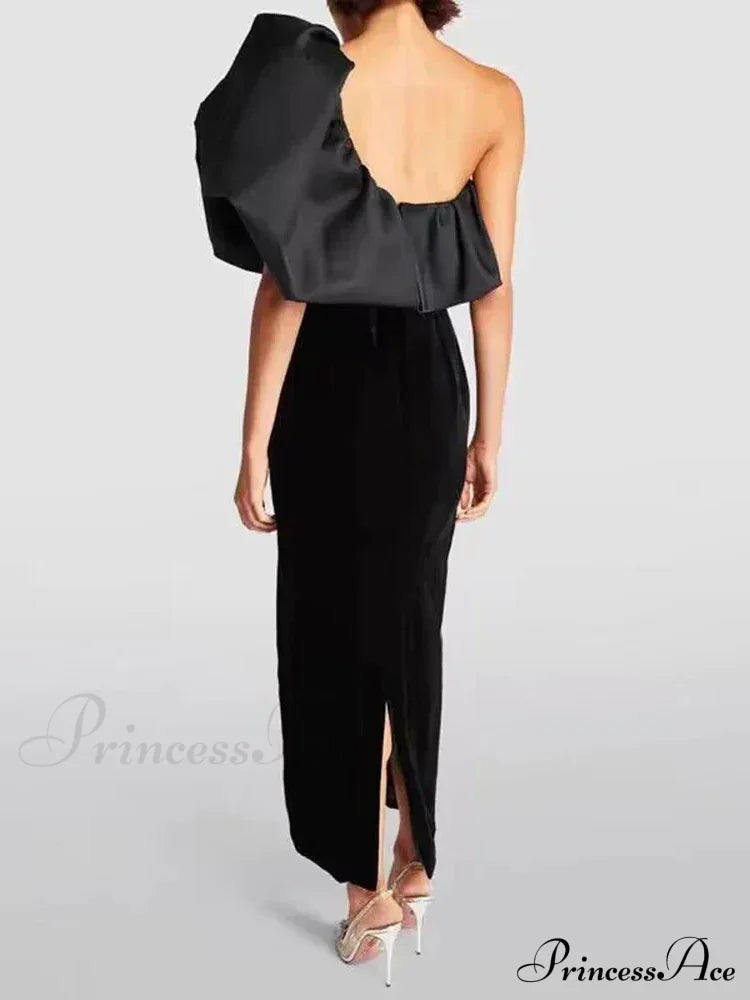 Aura Elegant Maxi Dress