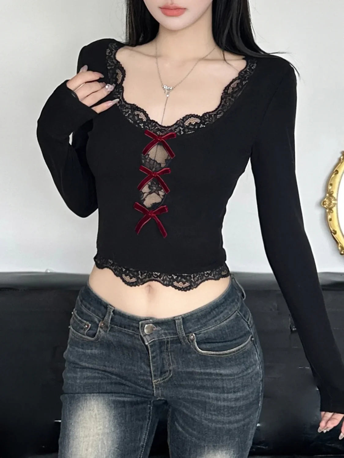 Bow Lace Trim Hollow Out Slim V-Neck Cropped Long Sleeve Knit Top Black / S knittop-250126