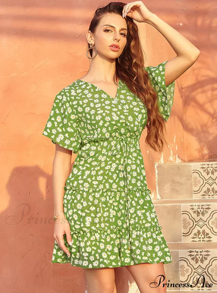 Casual Lace-Up With Gown V-Neck Flowered Design S / Green Lace Dress