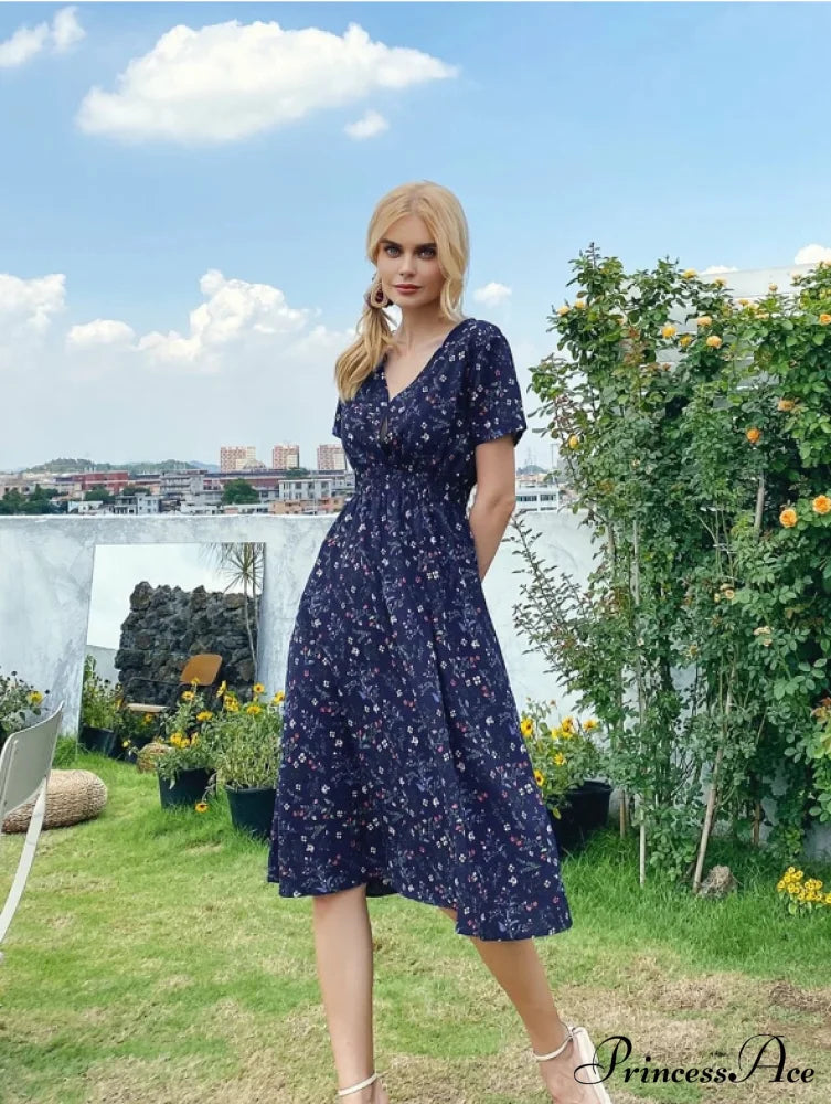 Coastal Short-Sleeved Gown Chiffon V-Neck A-Line Warm-Season Robe M / Blue Dresses