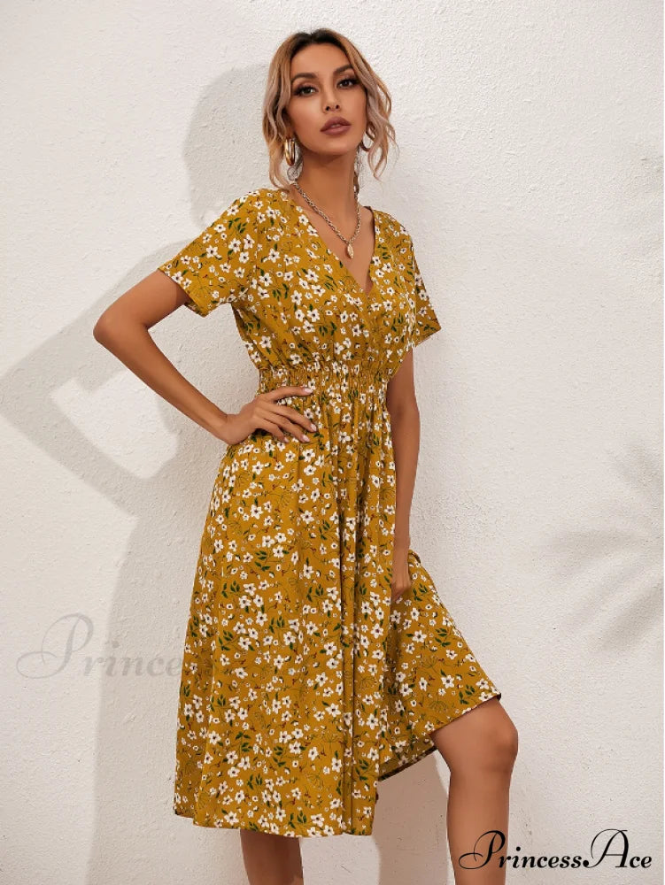 Coastal Short-Sleeved Gown Chiffon V-Neck A-Line Warm-Season Robe Xl / Yellow Dresses