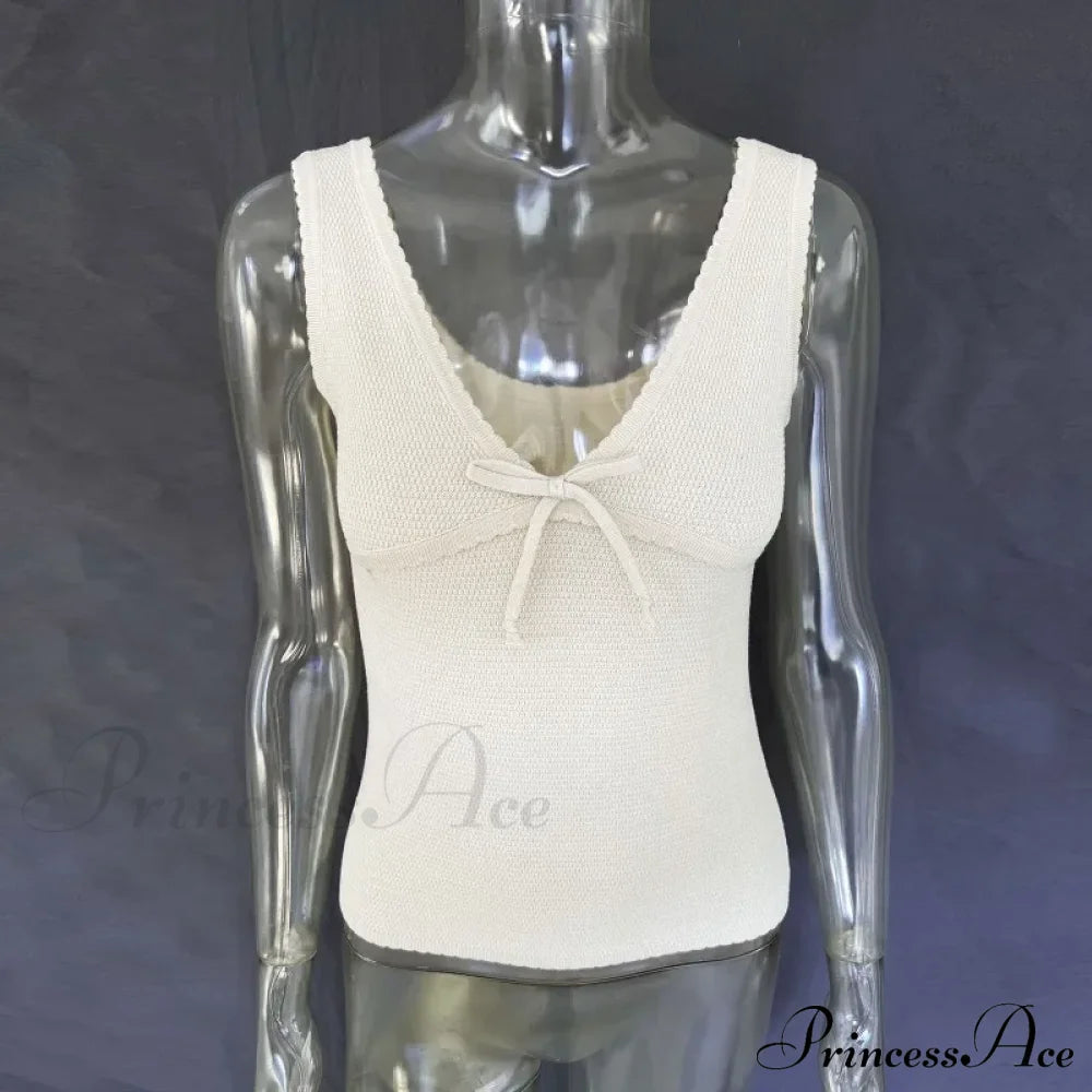 Deep V-Neck Stylish White Seam Top