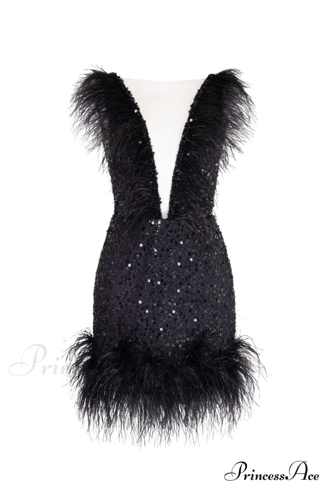 Dramatic cocktail dress on straps decorated with sequins and feathers - Milla