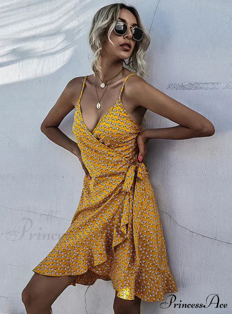 Fluffy Sling Gown Coastal Design With Detail S / Yellow Print Dress