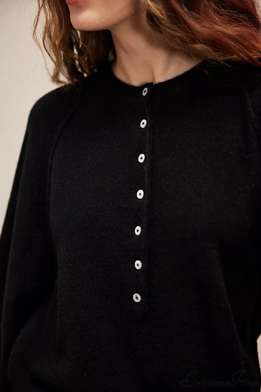 French Vintage Loose Long-Sleeve Knit Top