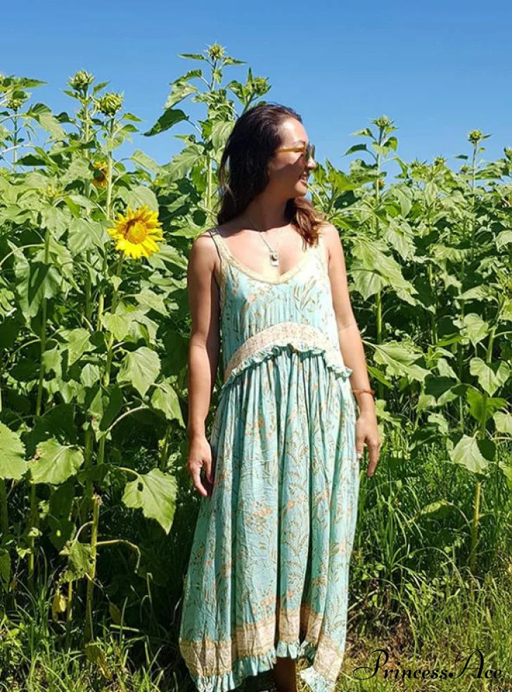 Midi Women’s Spaghetti Patterned Strap Dress S / Beige Dresses