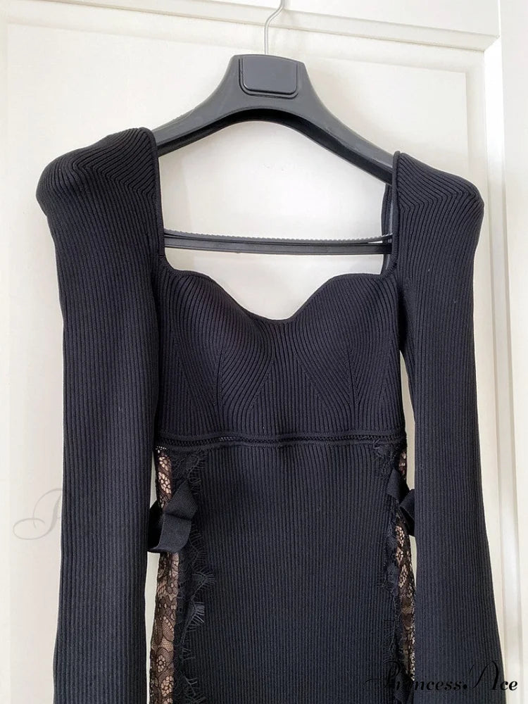 Naila Elegant Midi Dress