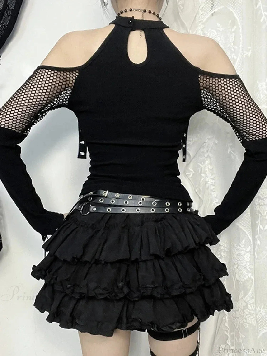 Net Empty Sleeve Knit Top