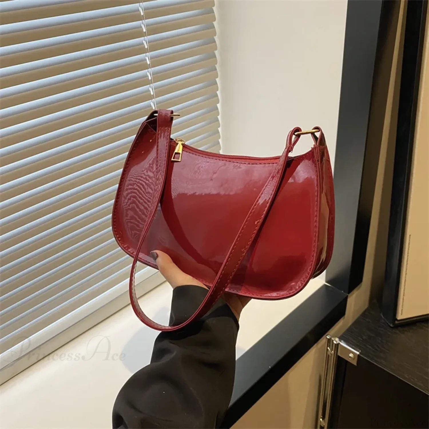 Patent Leather Versatile Fashion Shoulder Bag shoulder-250126