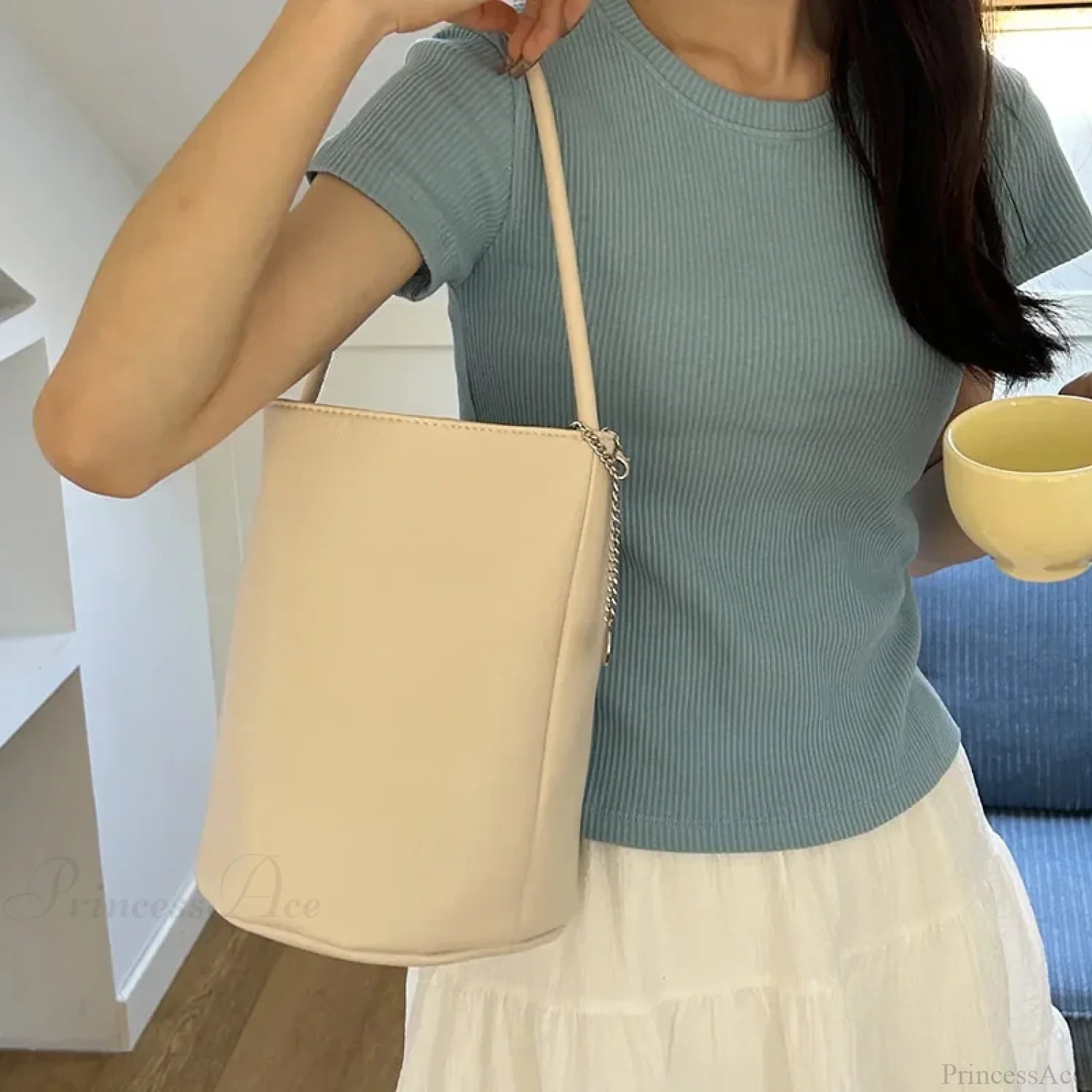 Retro Soft Leather Bucket Shoulder Bag shoulder-250126