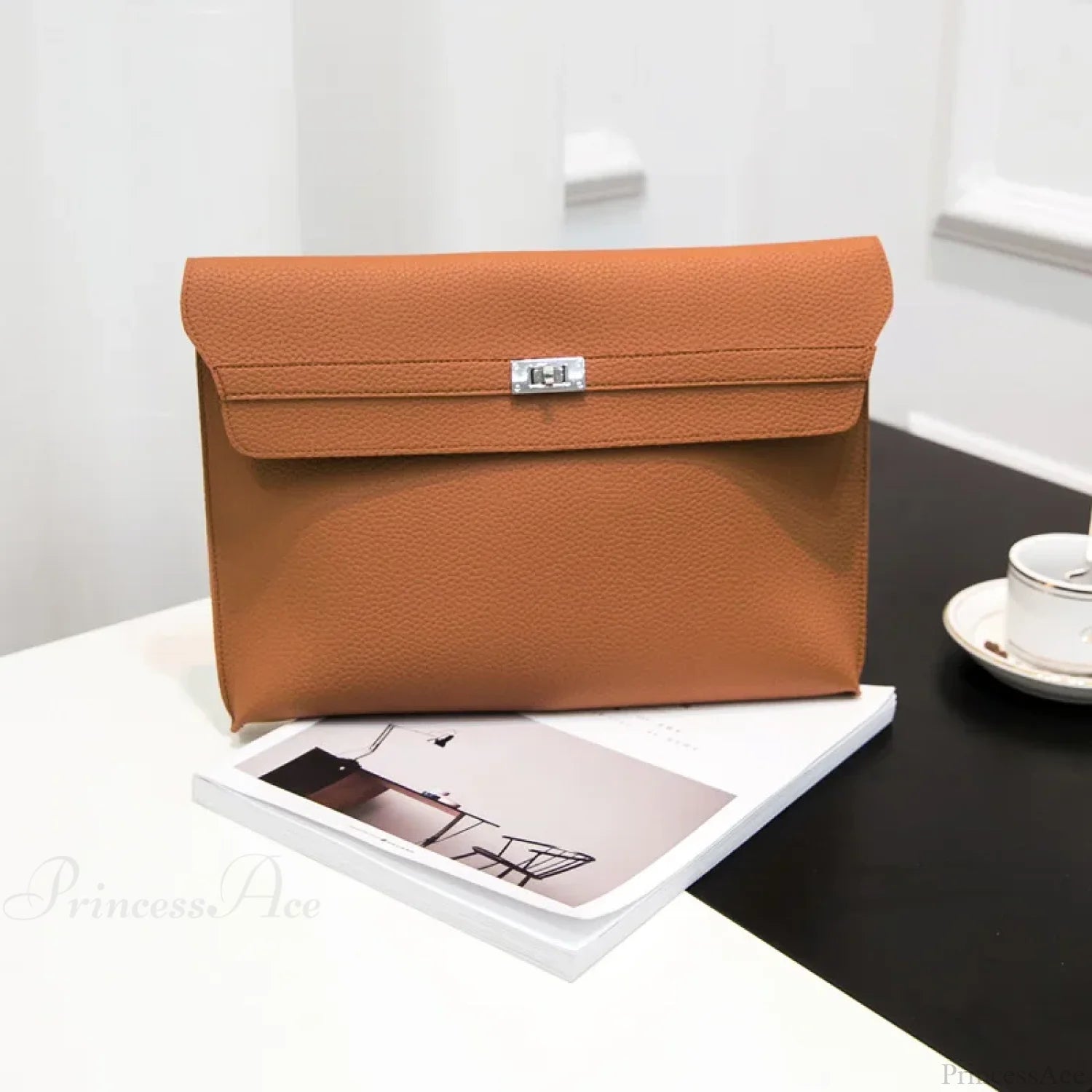 Simple Red PU Leather Envelope Clutch Bag for Women 330X30X230mm / Brown clutchbag-250126