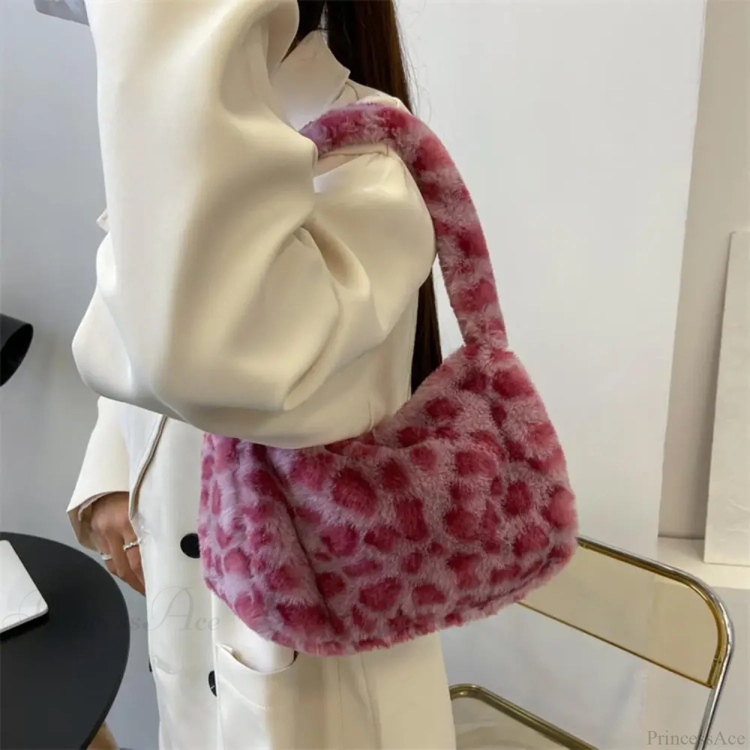 Soft Plush Leopard Pattern Shoulder Tote Handbag handbag-250126