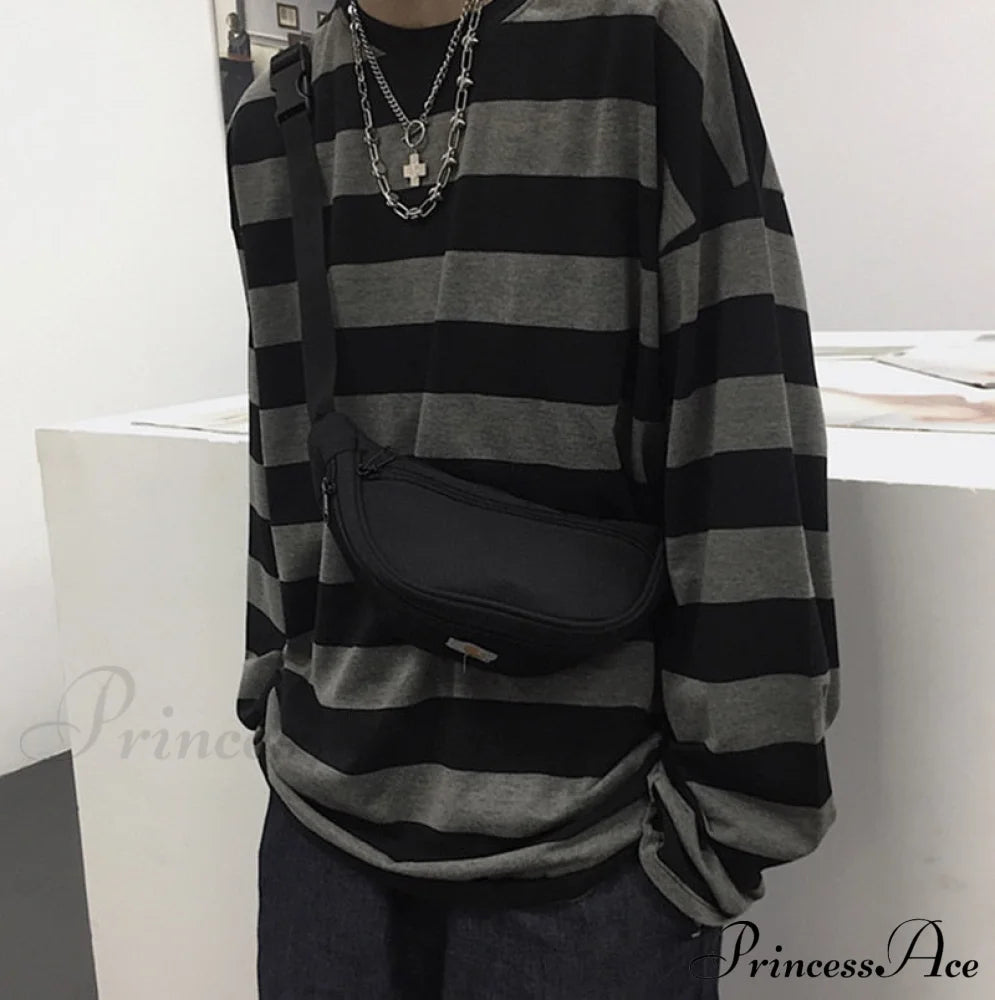 Stripe Long Grunge Arm Tee Black / S T-Shirts